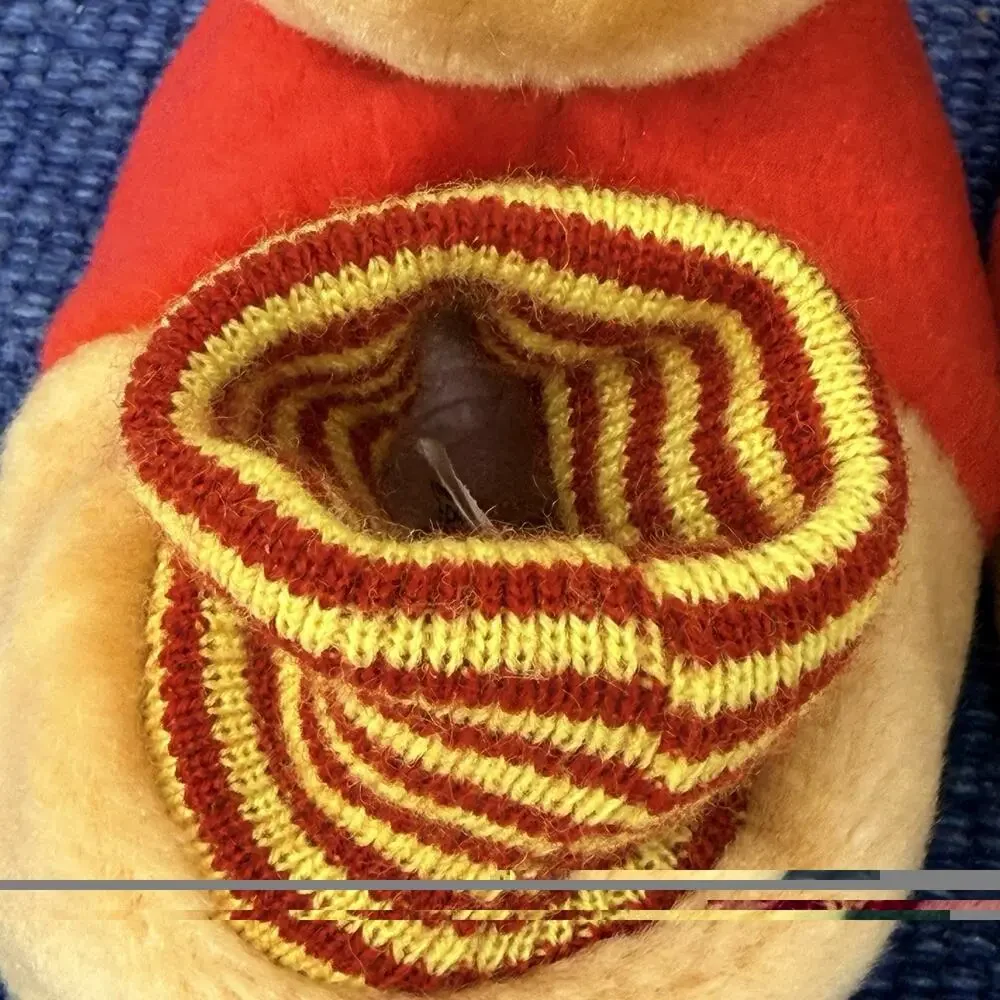 Disney Winnie the Pooh Plush Character Slippers Yellow Red Toddler Size 3